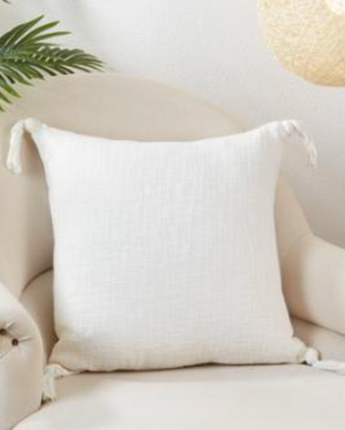 Cojin con Orlas Relleno Plumon Ivory .508CM